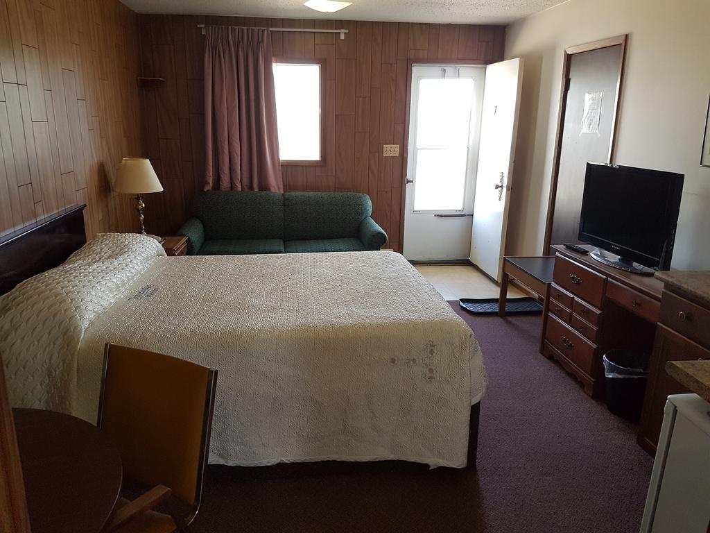 Elk Point Motel & Rv Park Exteriör bild